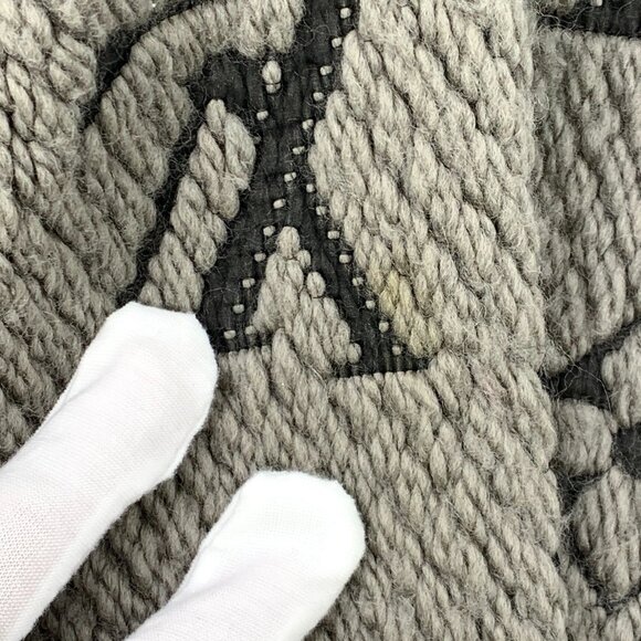 Louis Vuitton Gray-Brown Monogram Wool Knit Scarf - Picture 6 of 9
